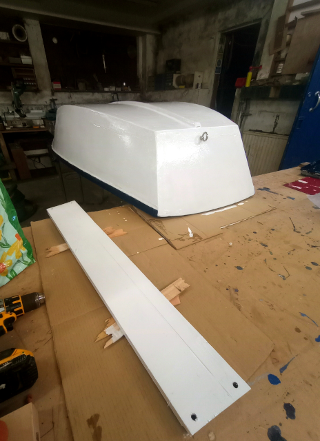 tender build benchseat